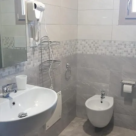 Mare Hotel 3*